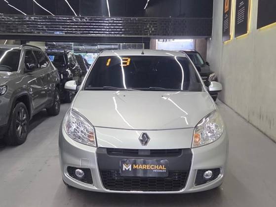 RENAULT SANDERO 1.6 PRIVILÉGE 16V FLEX 4P AUTOMÁTICO